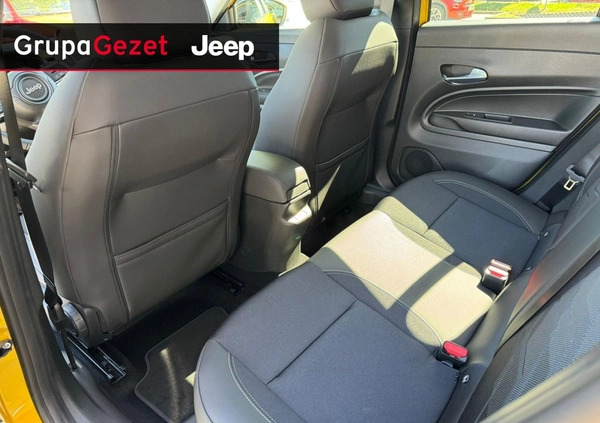 Jeep Avenger cena 135600 przebieg: 5, rok produkcji 2024 z Skoczów małe 254